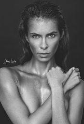 Model Charleen #22272