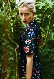 Model Ines #38591
