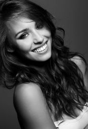 Model Regina #35799