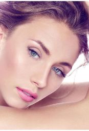 Model Regina #35799