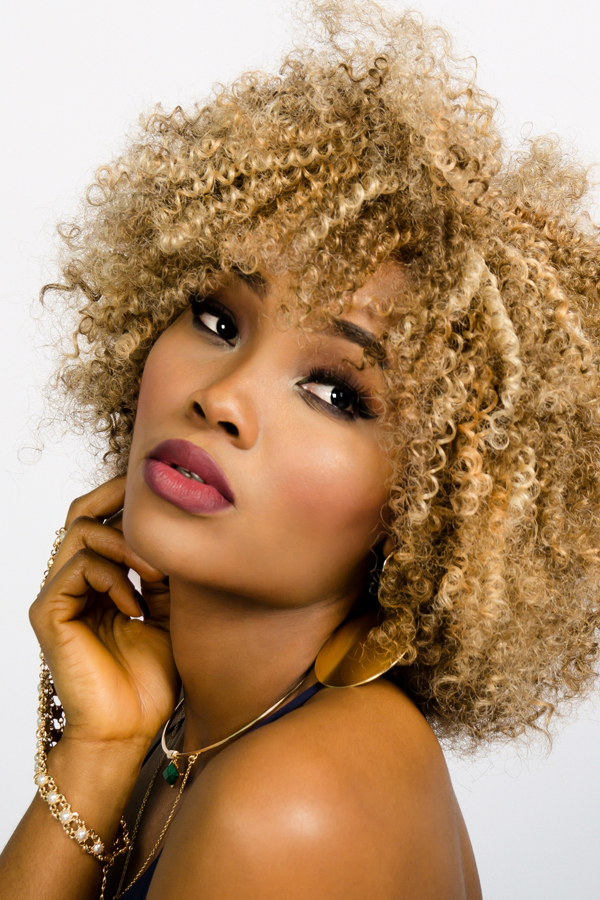 Model Charleen #22272