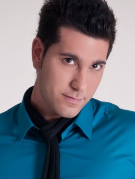 Model Sandro