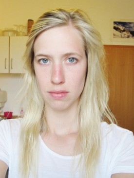 Model Tanya