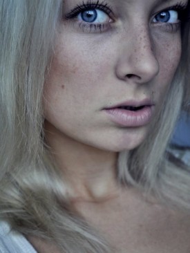 Model Mira