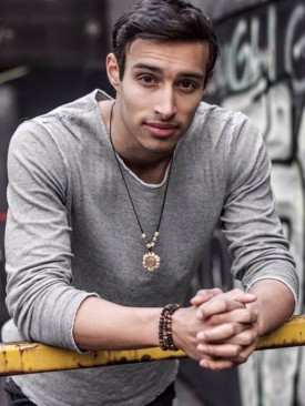 Model Luis-Carmelo