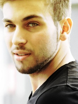 Model Faruk Cemre