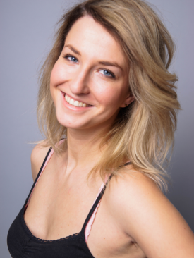Model Sarah