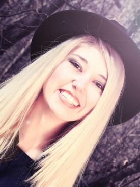 Model Anna Marie
