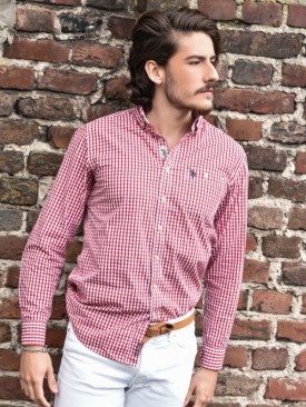 Model Mert Kaan