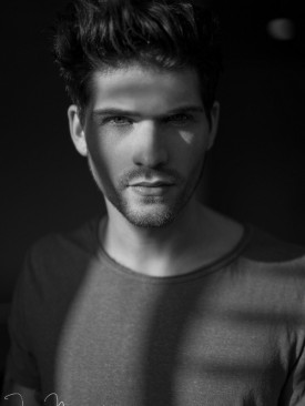 Model Sebastian