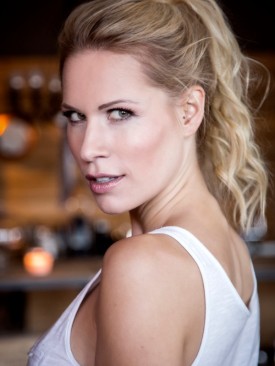 Model Christina